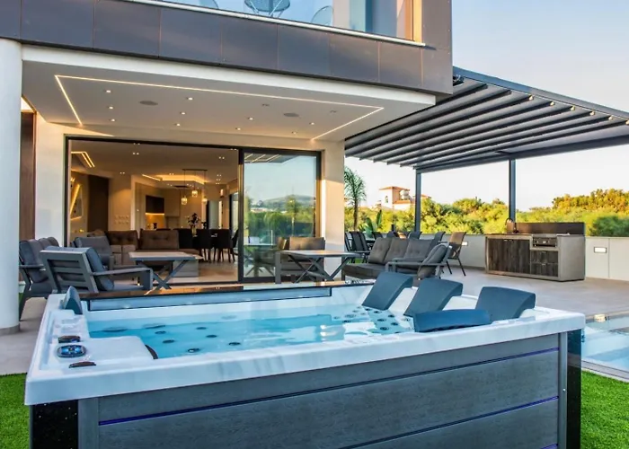 Luxury Elegant * Protaras